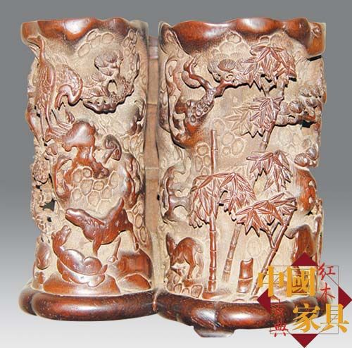 《松鹤鹿竹》竹雕笔筒