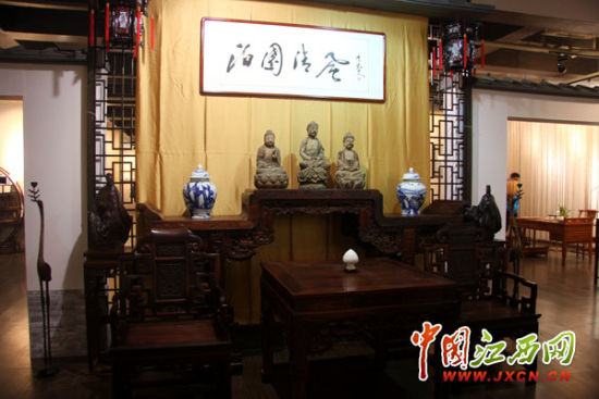 南昌明清家具展多套珍藏精品亮相
