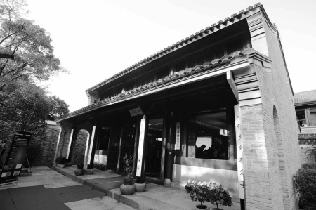 图3：新书库