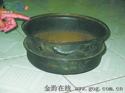 鱼纹黑铜锅是否元代行军锅