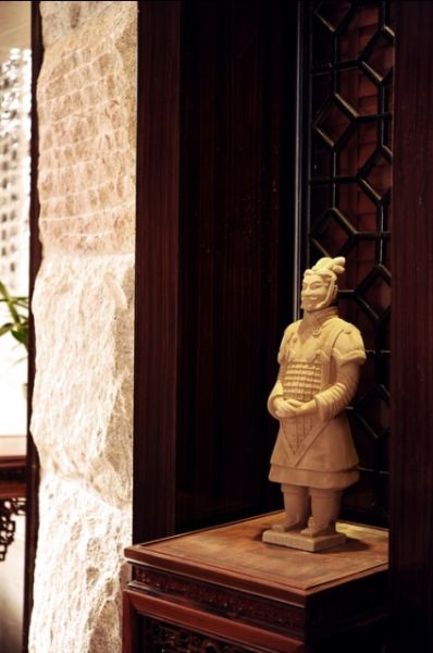 2012年将是古典家具精品年