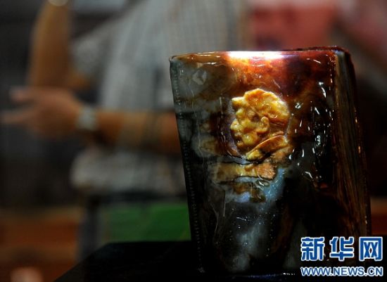 精美玉雕韵味浓(图)