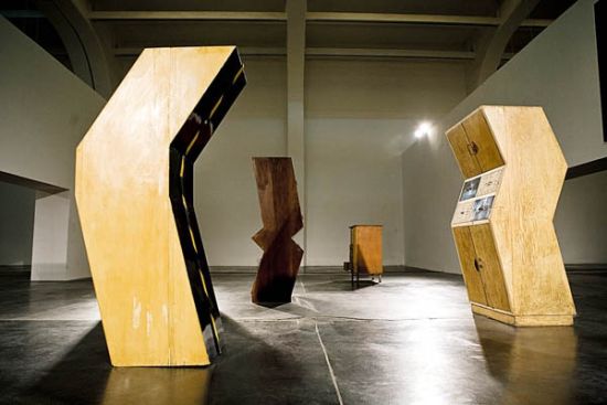 《黄灯》之第三章节《内战》