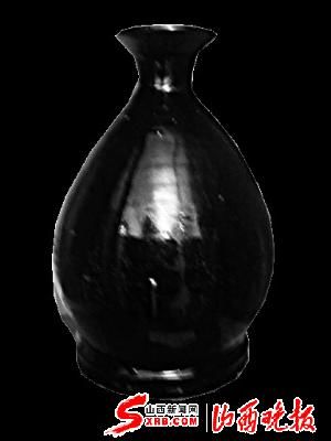 岳生云收藏的宋代黑釉玉壶