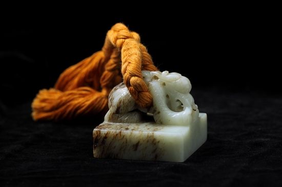 数万珍玩亮相上海古玩博览会(图)