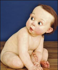 罗恩?穆克（Ron Mueck）的《大号宝贝》（Big Baby）