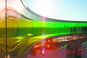 《The New York City Waterfalls》