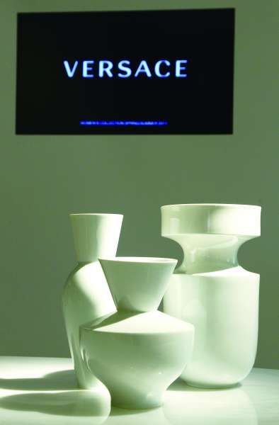 在2011米兰家具展上展出的范思哲家具