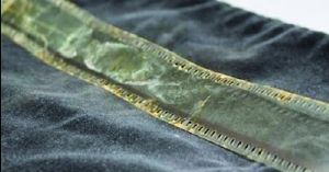 声片已经严重损坏。