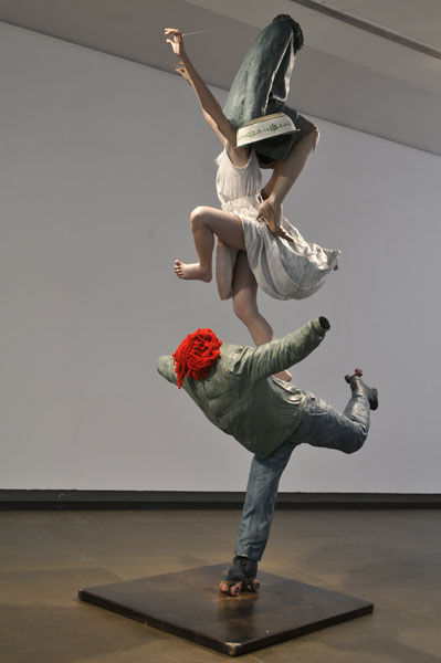 参展作品《观看之道》玻璃钢上色 2011 向京