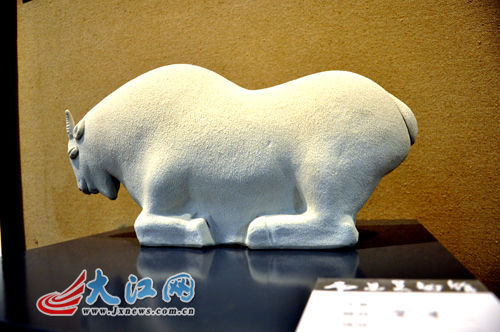 作品《雪羊》