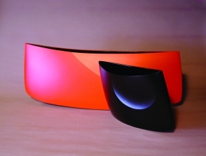 日本漆艺大师大西长利的作品风格极简。