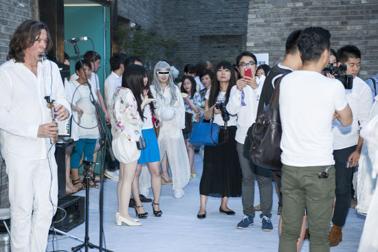 罗苇个展展览现场