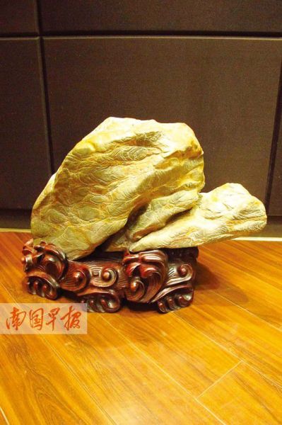 灵壁石“神龟”。