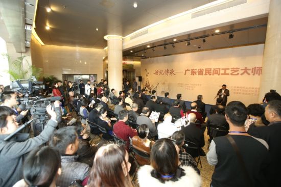 广东省民间工艺大师精品展在京开幕