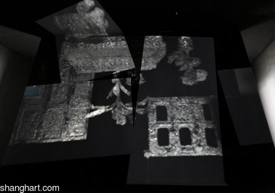 耿建翌作品内部场景