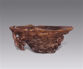 明蛟龙闹海犀角杯