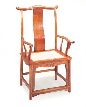 明式海南黄花梨素身四出头官帽椅