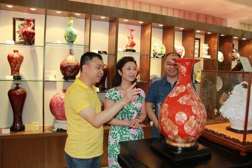 娱乐圈收藏热：刘媛媛自爆爱陶瓷