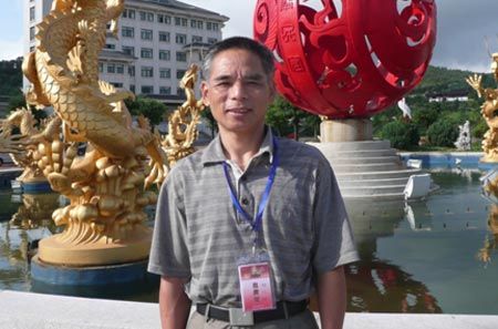 画家张放怡艺术简历(图)