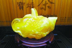 琥珀市场升温成收藏新贵