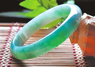 银川玉器市场乱象丛生：鉴定证书五花八门