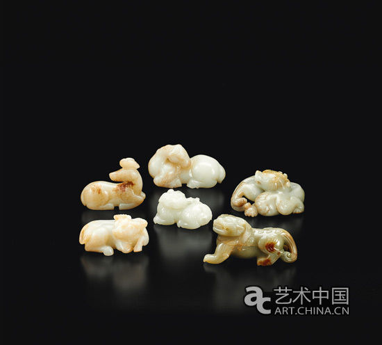 明代《黄玉瑞兽》，L：10cm，预估价48万-55万港元